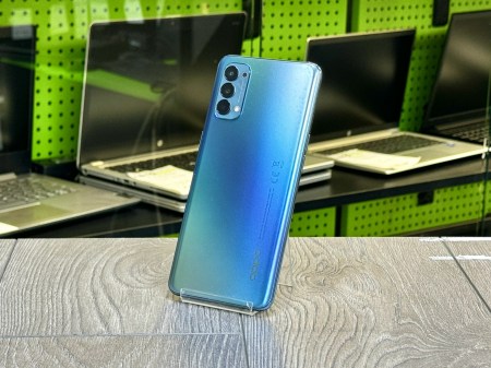 Oppo Reno 4 Blue 2